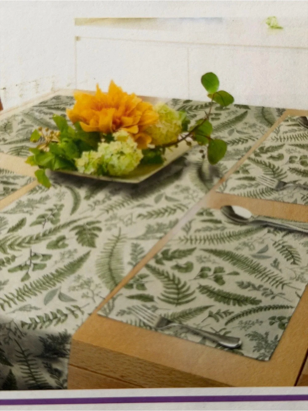 Premium Green Fern Table Runner and Placemats Set